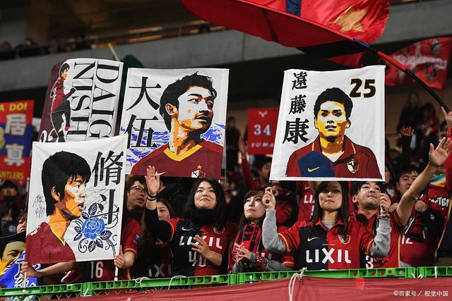 回顾库里首场NBA比赛：14分的精彩表现